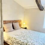 grande chambre avec lit double pour passer d'excellente vacances