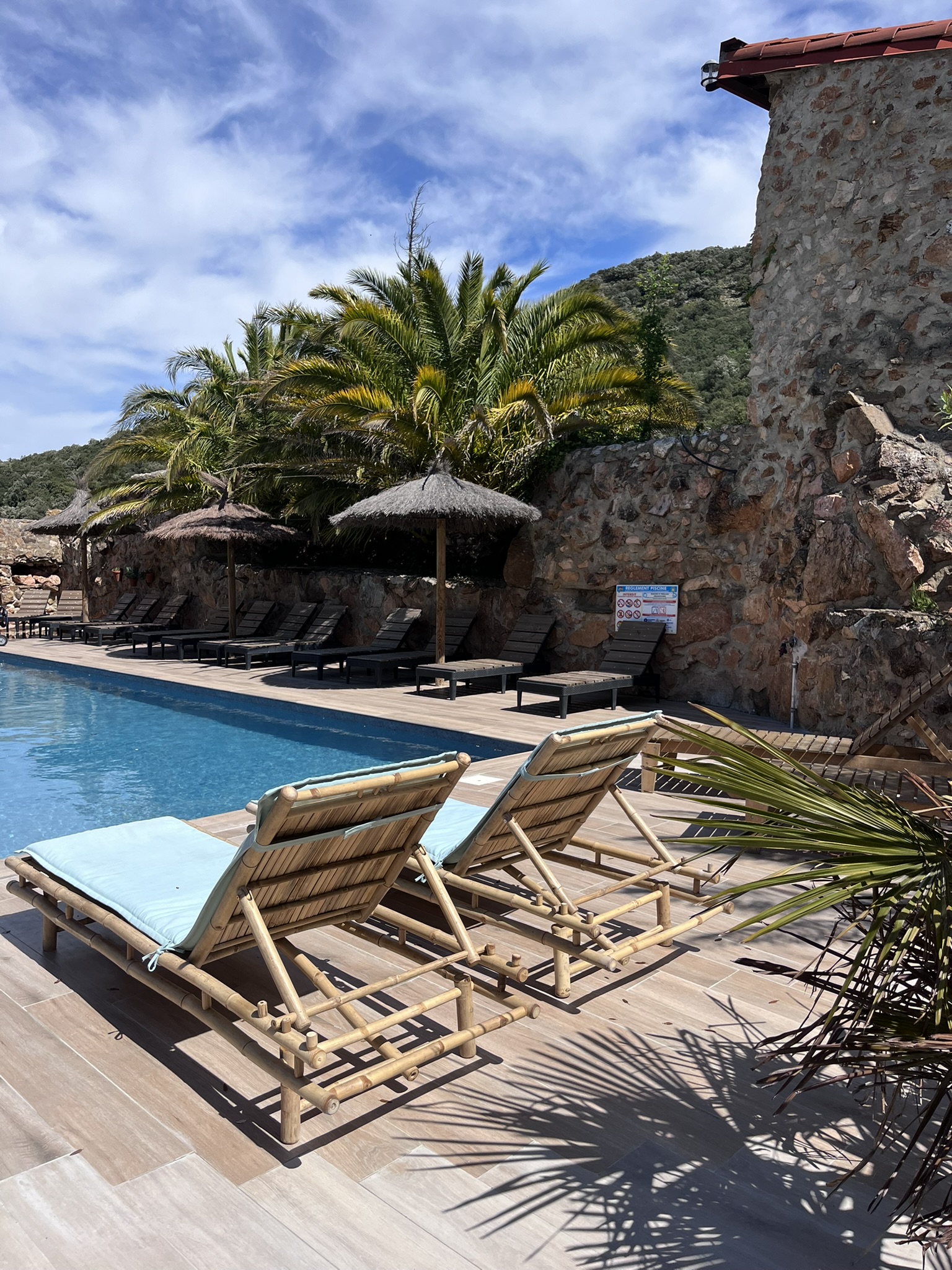 Les 4 nouveaux transats en bambou avec matelas confortables